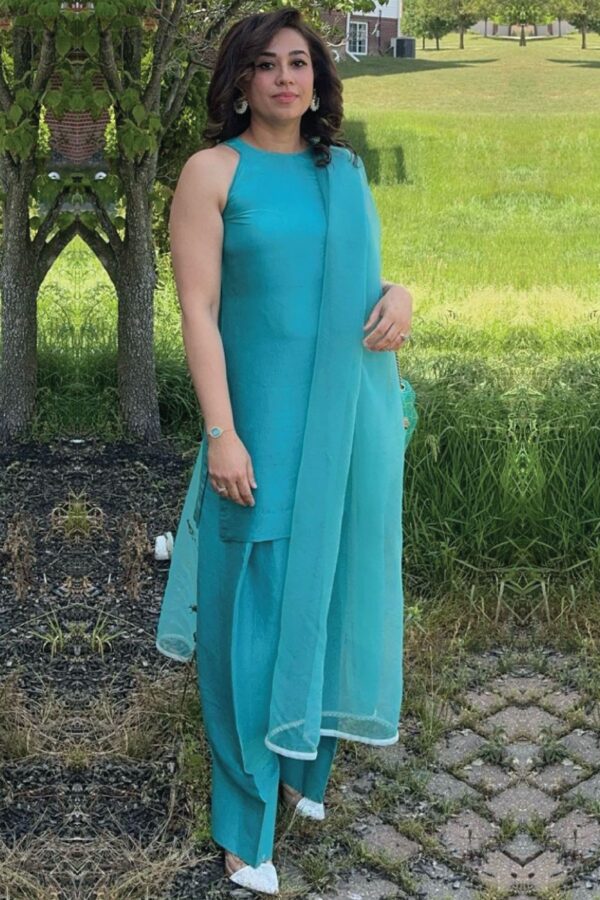 EMBROIDERED CHIFFON UC-3068